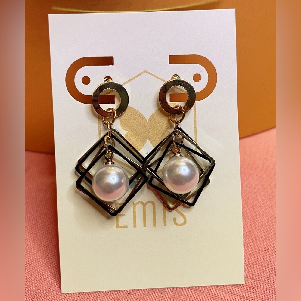 Cute Geometrical Earrings